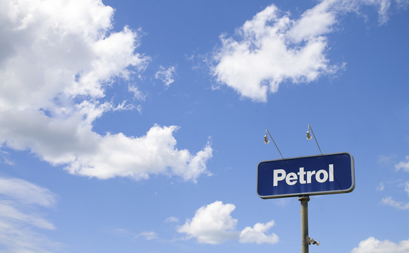 Social license to advertise: Should there be stricter rules for advertising high carbon goods?