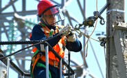 Survey: Grid connection delays are holding back industrial decarbonisation